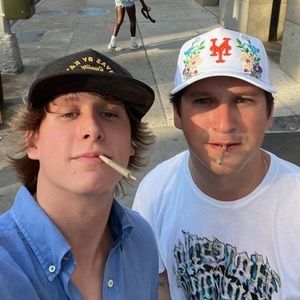 Meet your Posher, Stephen